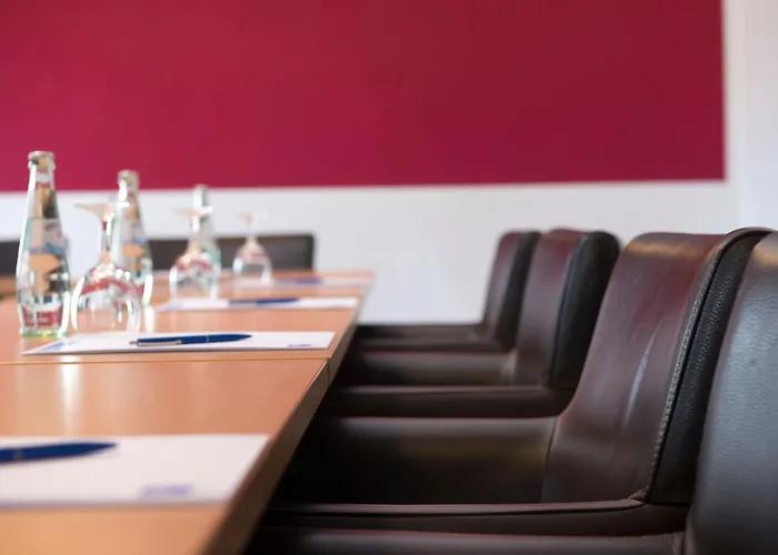 Hotel Tryp By Wyndham Bremen Airport