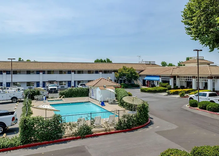 Motel 6 Oakdale, Ca