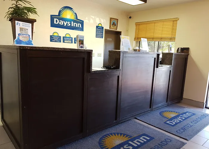 Days Inn By Wyndham Cortez