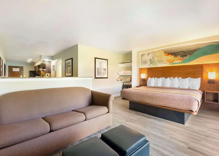 Best Western Plus Ahtanum Inn
