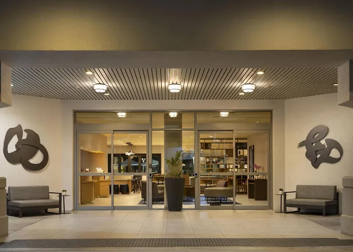 Costa Mesa Marriott Hotel
