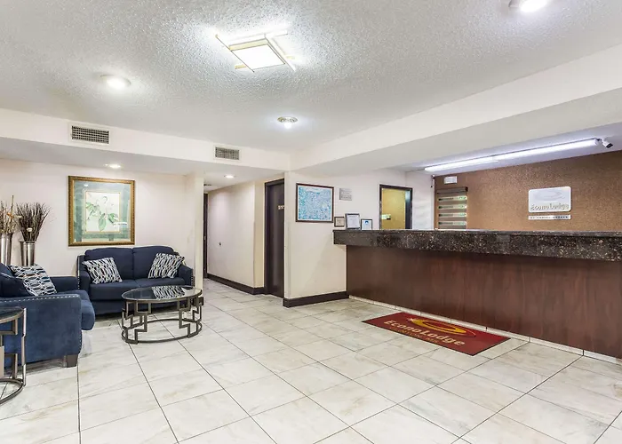 Econo Lodge Clinton - Jackson West