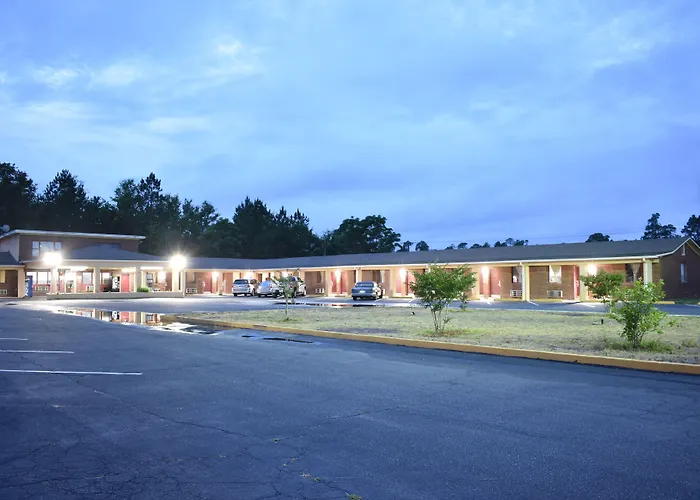 Rodeway Inn Swainsboro
