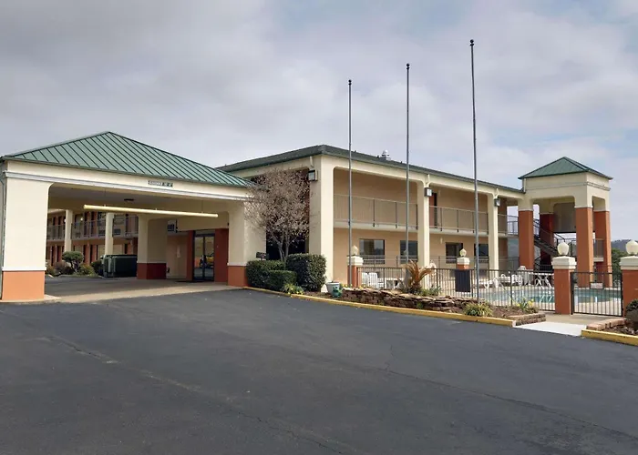 Quality Inn & Suites Clarksville