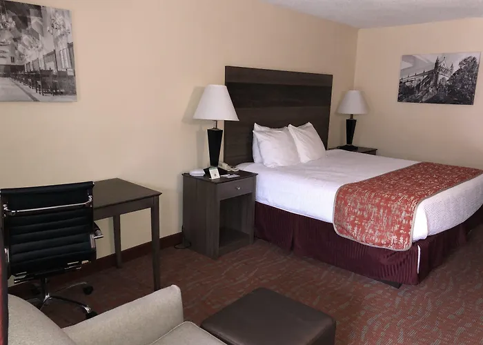 Monmouth Junction Hotels