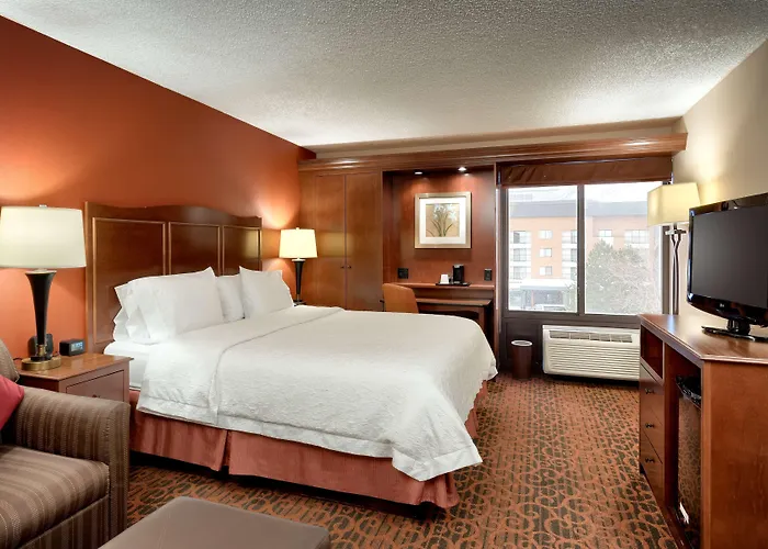 Sandy Hotels