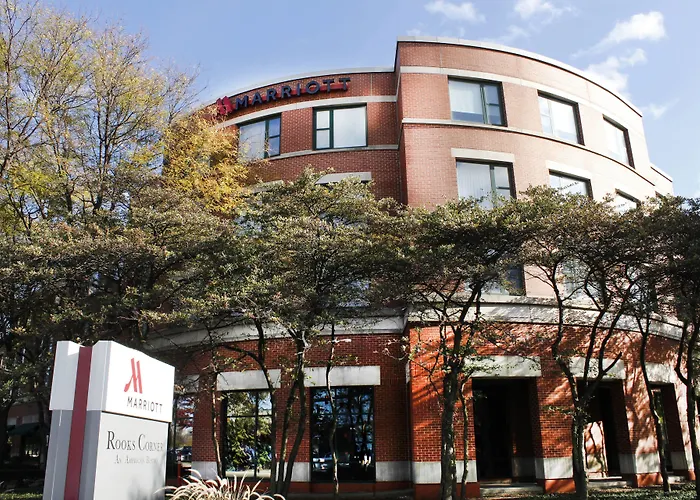 Courtyard By Marriott Chicago At Medical District-Uic