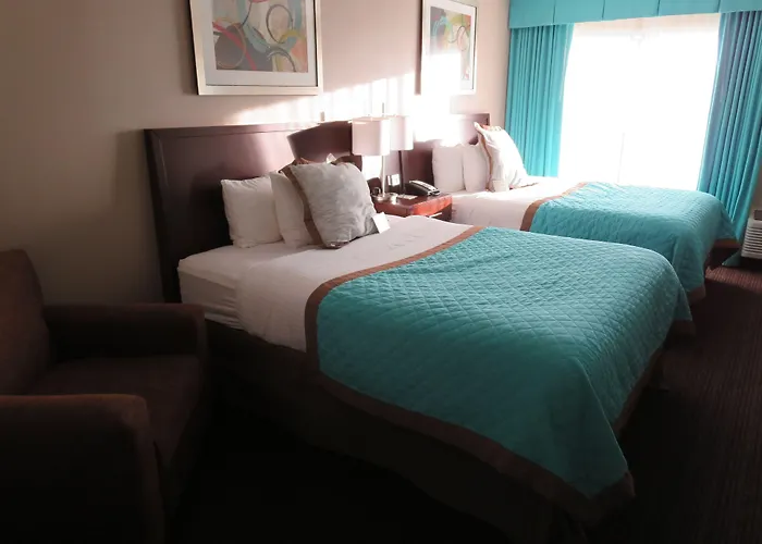 Wyndham Garden Midland Hotel