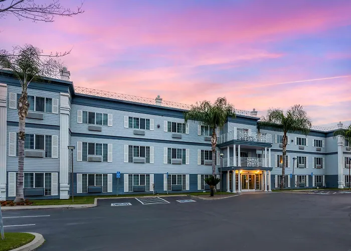 Best Western Colonial Inn Selma