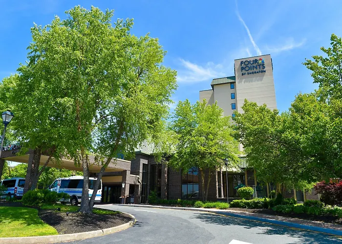 Wakefield Hotels