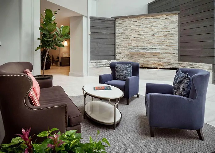 Hilton Suites Brentwood