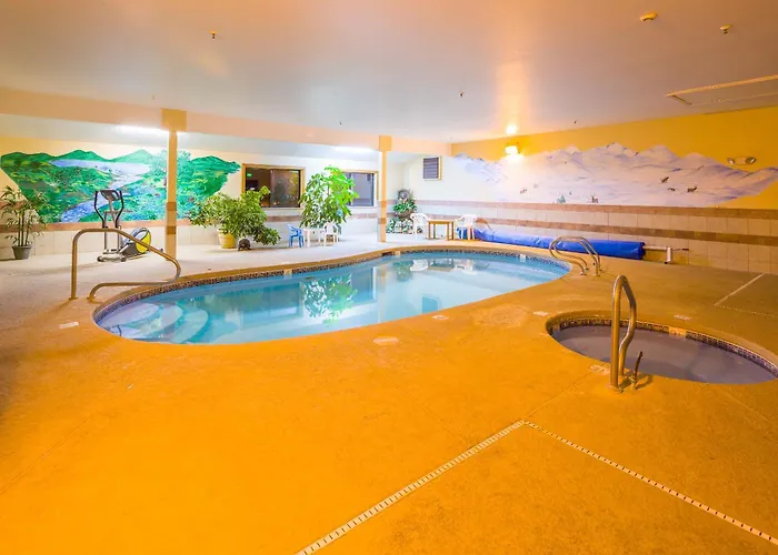 Nathrop Hotels