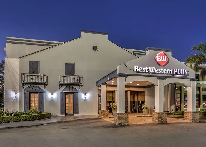 Best Western Plus Westbank Harvey