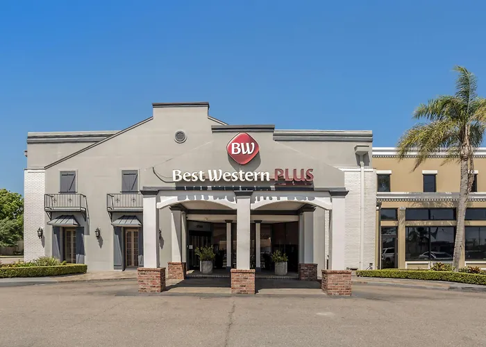 Best Western Plus Westbank Harvey