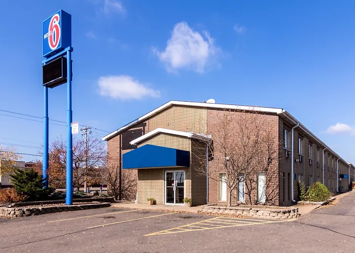 Motel 6-Eau Claire, Wi