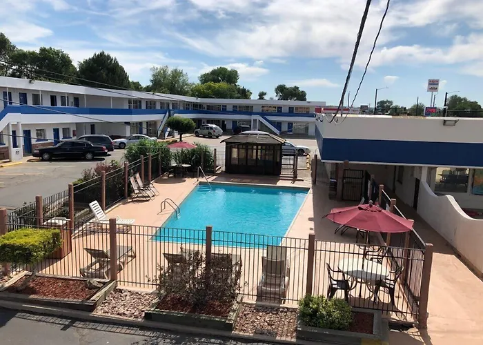 Motel 6-Canon City, Co 719-458-1216