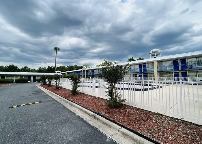 Rodeway Inn Silver Springs - Ocala East