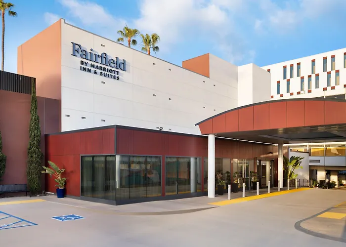El Segundo Hotels