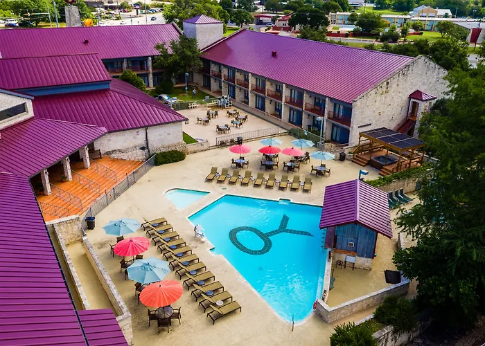 Y O Ranch Hotel And Conference Center