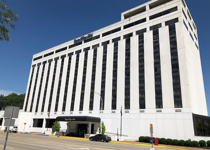 Frankfort City Center Hotels