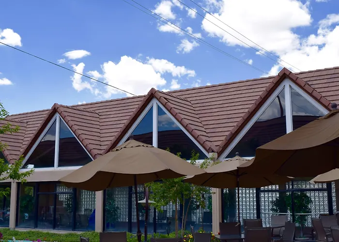 Best Western Town And Country Inn