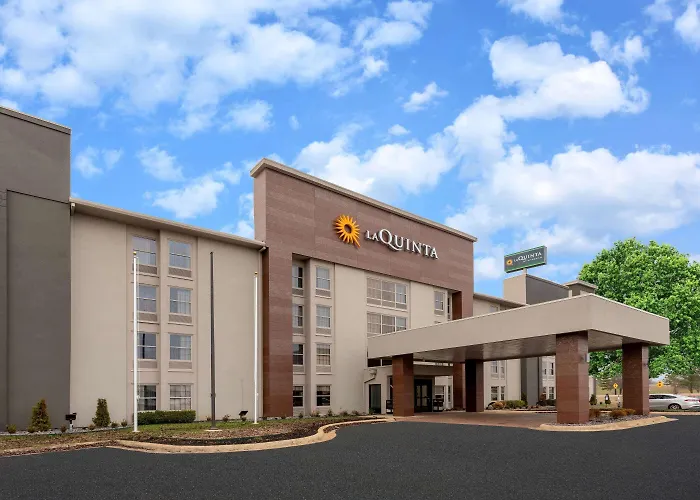 Jonesboro Hotels