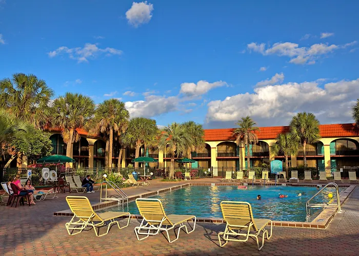 Maingate Lakeside Resort Four Corners
