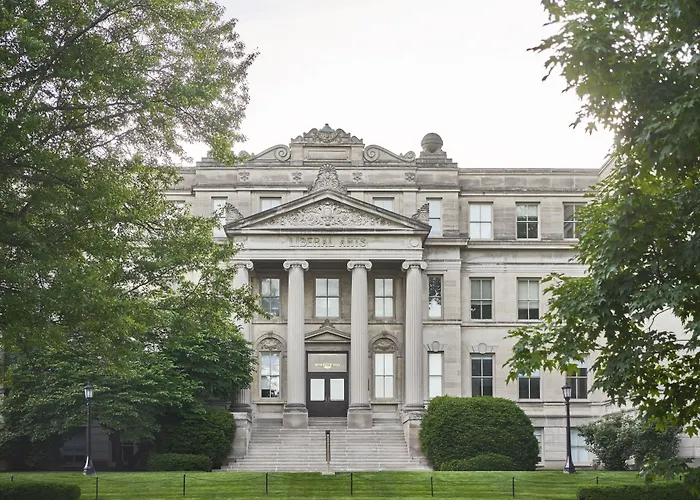 Iowa City Boutique Hotels