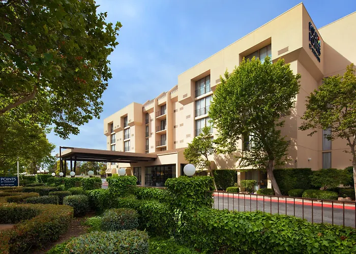 Courtyard San Jose Airport Hotel