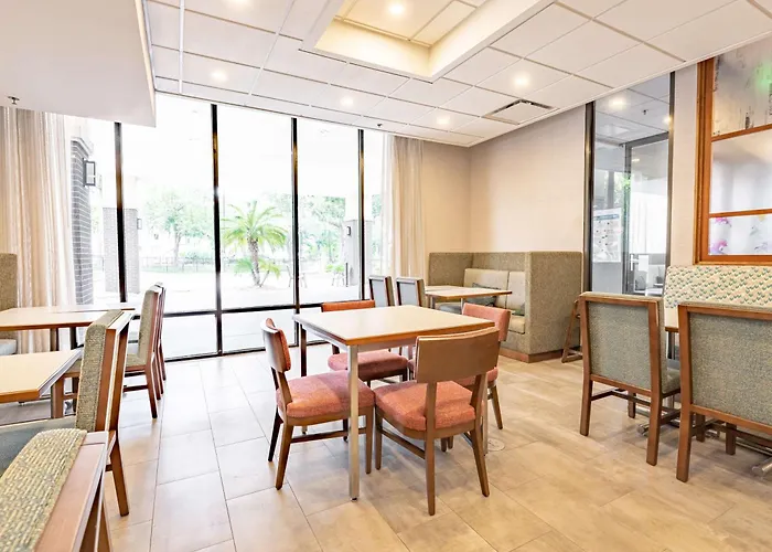 Hampton Inn Gainesville