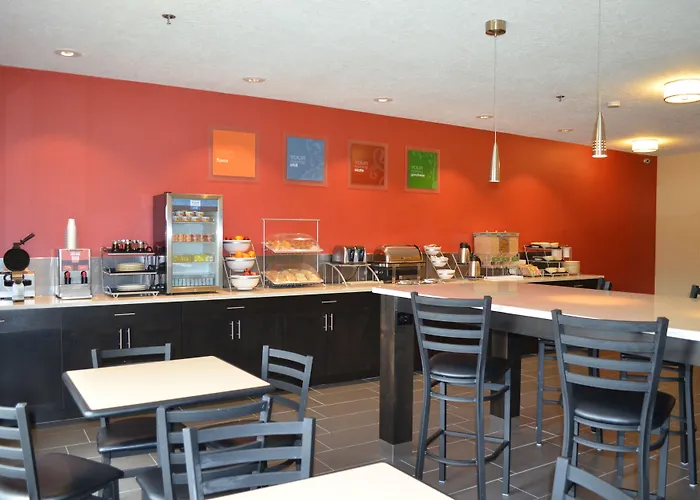 Comfort Suites Near Vancouver Mall