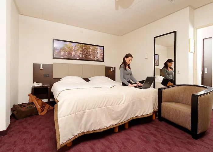 Best Western Dam Square Inn