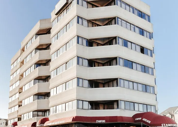 Stamford Suites (Adults Only)