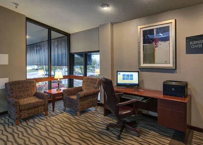 Comfort Inn - Hall Of Fame Canton
