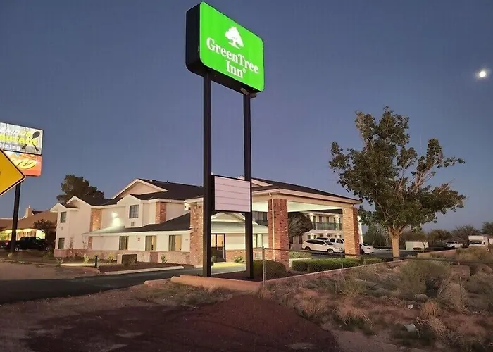 Holbrook Hotels