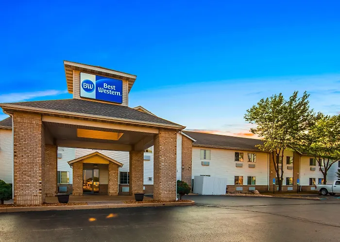 Oglesby Hotels
