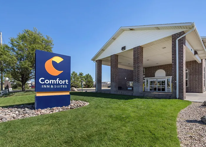 Comfort Inn & Suites Hays I-70