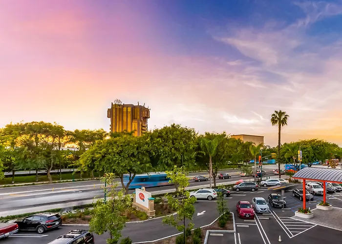Anaheim Hotel