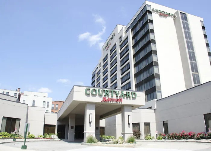 Waterbury Hotels