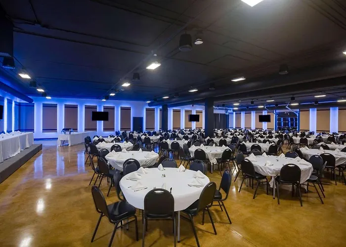 Sisseton Hotels