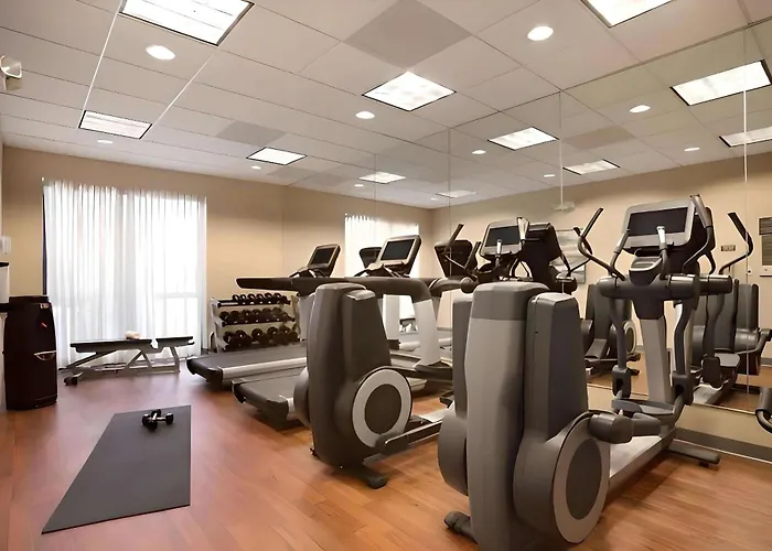 Comfort Suites Milwaukee West