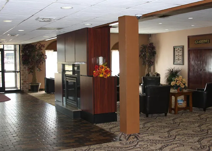 Gladstone Inn And Suites Jamestown