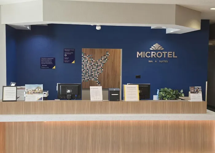 Microtel Inn & Suites By Wyndham Bluffs Council Bluffs