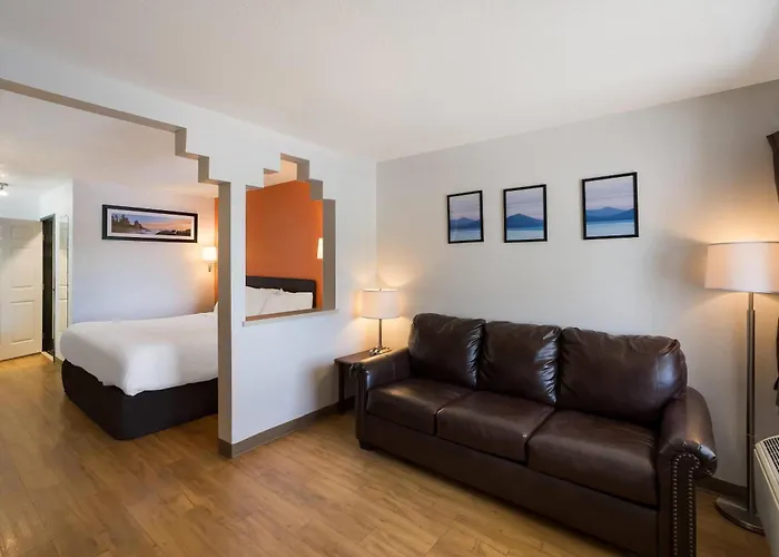 Quality Inn & Suites Junction