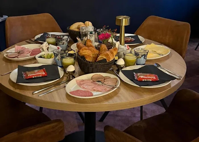 Jambon Hotel Uden