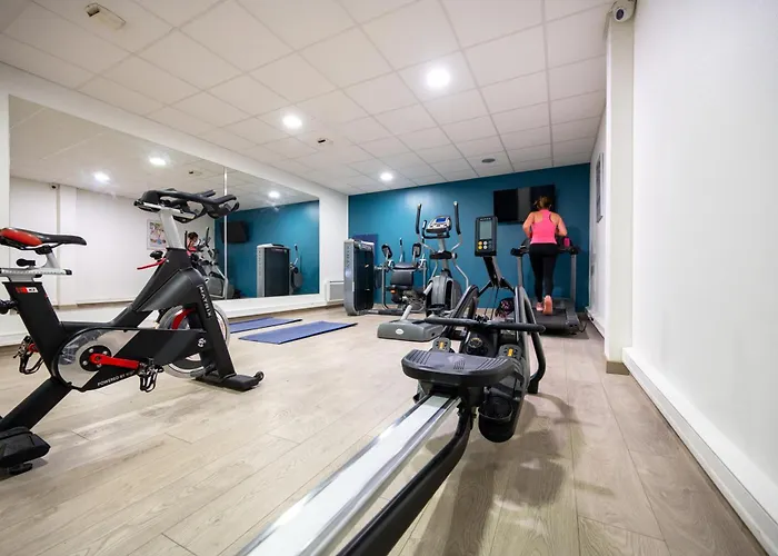 Nemea Appart Hotel Quai Victor Tours Centre