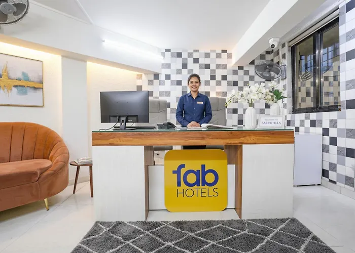 Fabhotel Shree Balaji Nx Banquets & Apartment