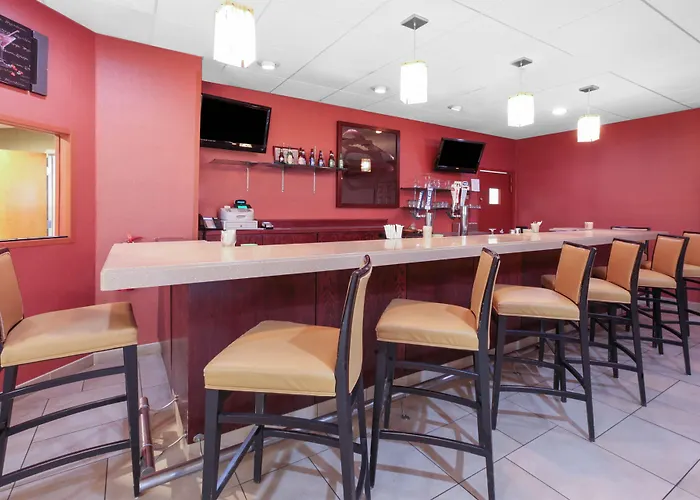 Days Inn By Wyndham Plattsburgh