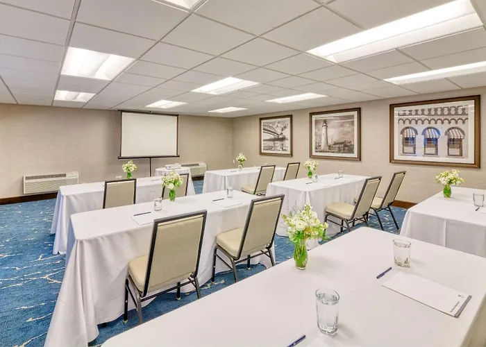 Doubletree By Hilton Port Huron