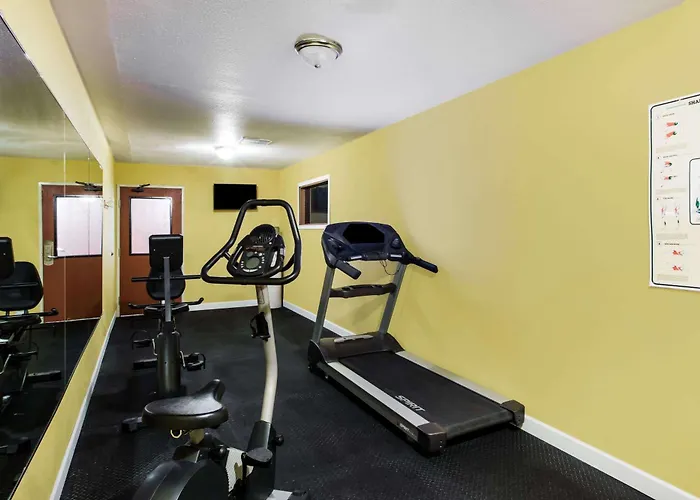 Ramada By Wyndham Sioux Falls